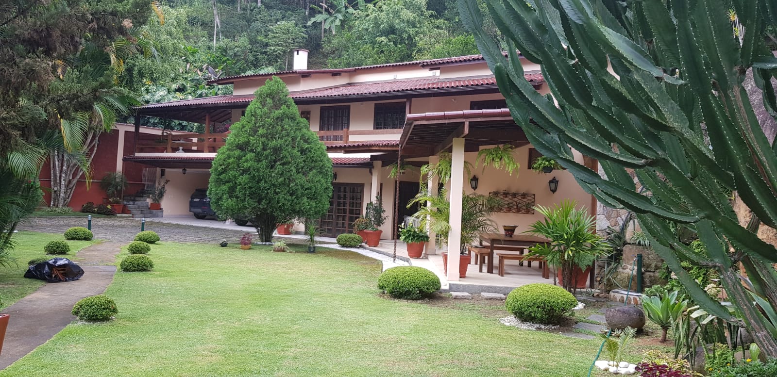 Casa à venda com 9 quartos, 3 suítes, 9 vagas e 520m² no Araras, Petrópolis (RJ) — foto 4 de 20