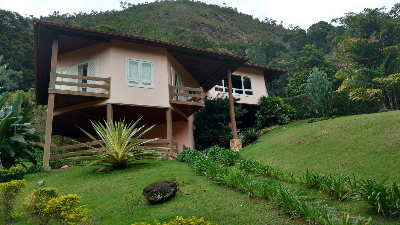 Casa à venda com 9 quartos, 3 suítes, 9 vagas e 520m² no Araras, Petrópolis (RJ) — foto 10 de 20