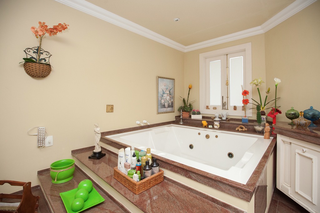 Casa à venda com 9 quartos, 3 suítes, 9 vagas e 520m² no Araras, Petrópolis (RJ) — foto 17 de 20