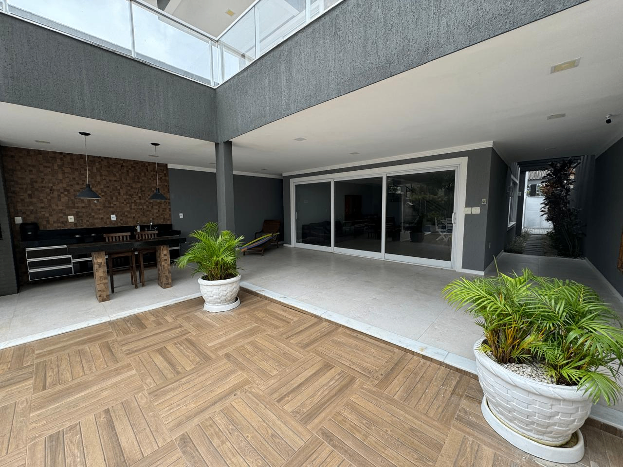 Casa à venda com 6 quartos, 5 suítes, 4 vagas e 484m² no Recreio dos Bandeirantes, Rio de Janeiro (RJ) — foto 3 de 20