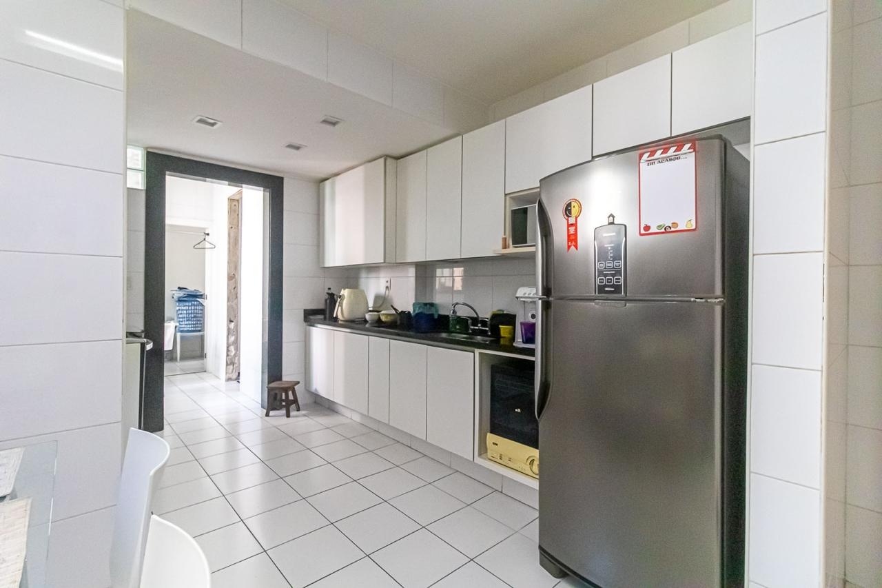 Apartamento à venda com 3 quartos, 1 suíte, 2 vagas e 156m² no Copacabana, Rio de Janeiro (RJ) — foto 12 de 20