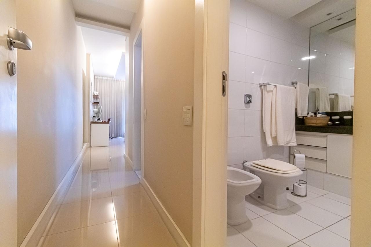 Apartamento à venda com 3 quartos, 1 suíte, 2 vagas e 156m² no Copacabana, Rio de Janeiro (RJ) — foto 15 de 20