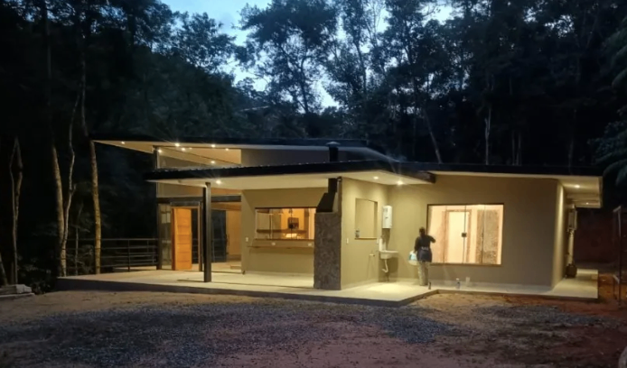 Casa à venda com 3 quartos, 3 suítes, 4 vagas e 150m² no Araras, Petrópolis (RJ) — foto 18 de 20