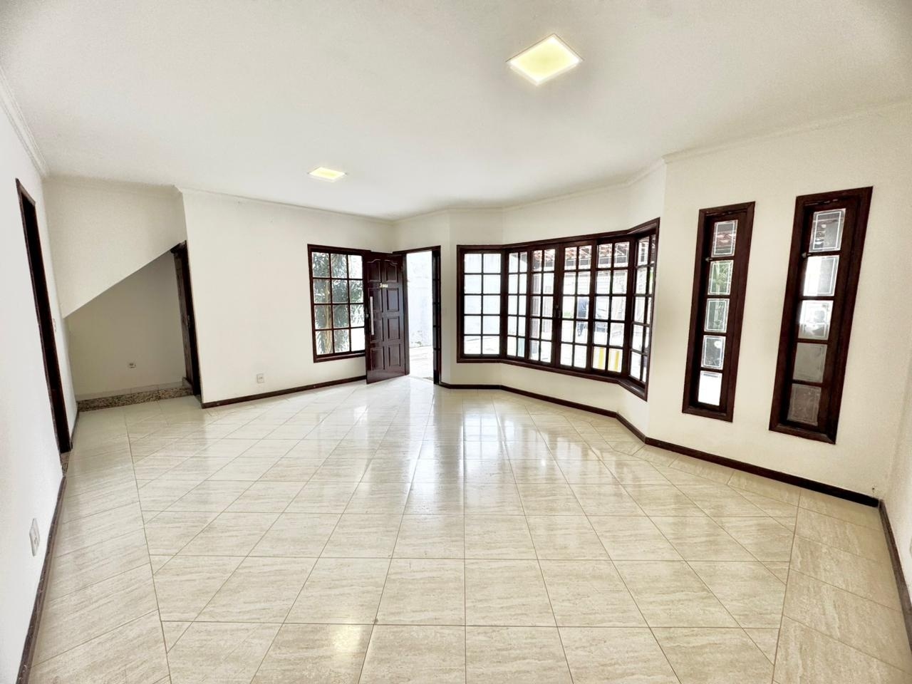 Casa à venda com 4 quartos, 2 suítes, 2 vagas e 120m² no Vargem Grande, Rio de Janeiro (RJ) — foto 3 de 20