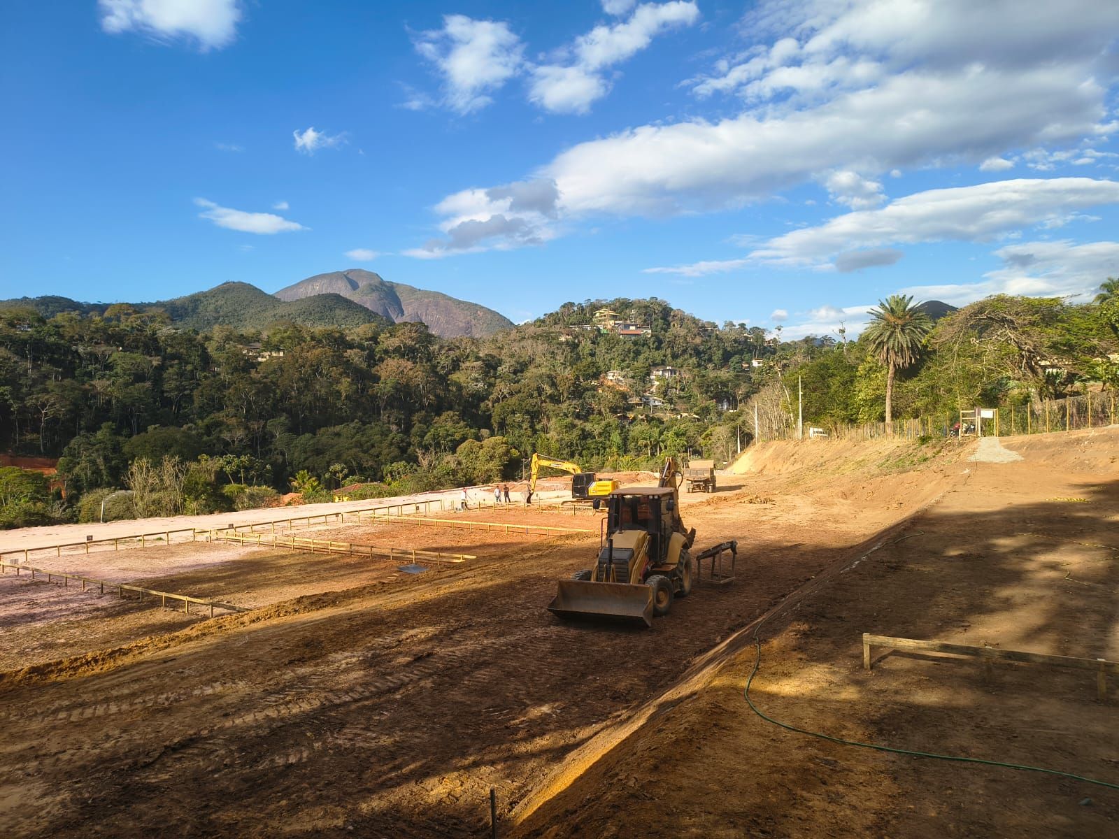 Casa à venda com 3 quartos, 3 suítes, 3 vagas e 147m² no Itaipava, Petrópolis (RJ) — foto 24 de 28