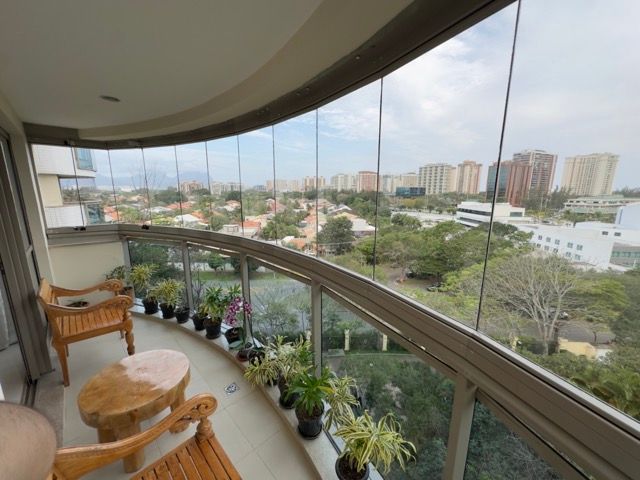 Apartamento à venda com 4 quartos, 5 banheiros, 3 vagas e 262m² no Barra da Tijuca, Rio de Janeiro — foto principal