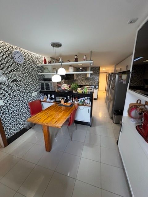 Apartamento à venda com 4 quartos, 4 suítes, 3 vagas e 262m² no Barra da Tijuca, Rio de Janeiro (RJ) — foto 28 de 30